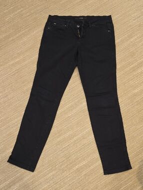 Joe's Jeans Women’s Black Chelsea Fit Skinny Jeans, Waist 28